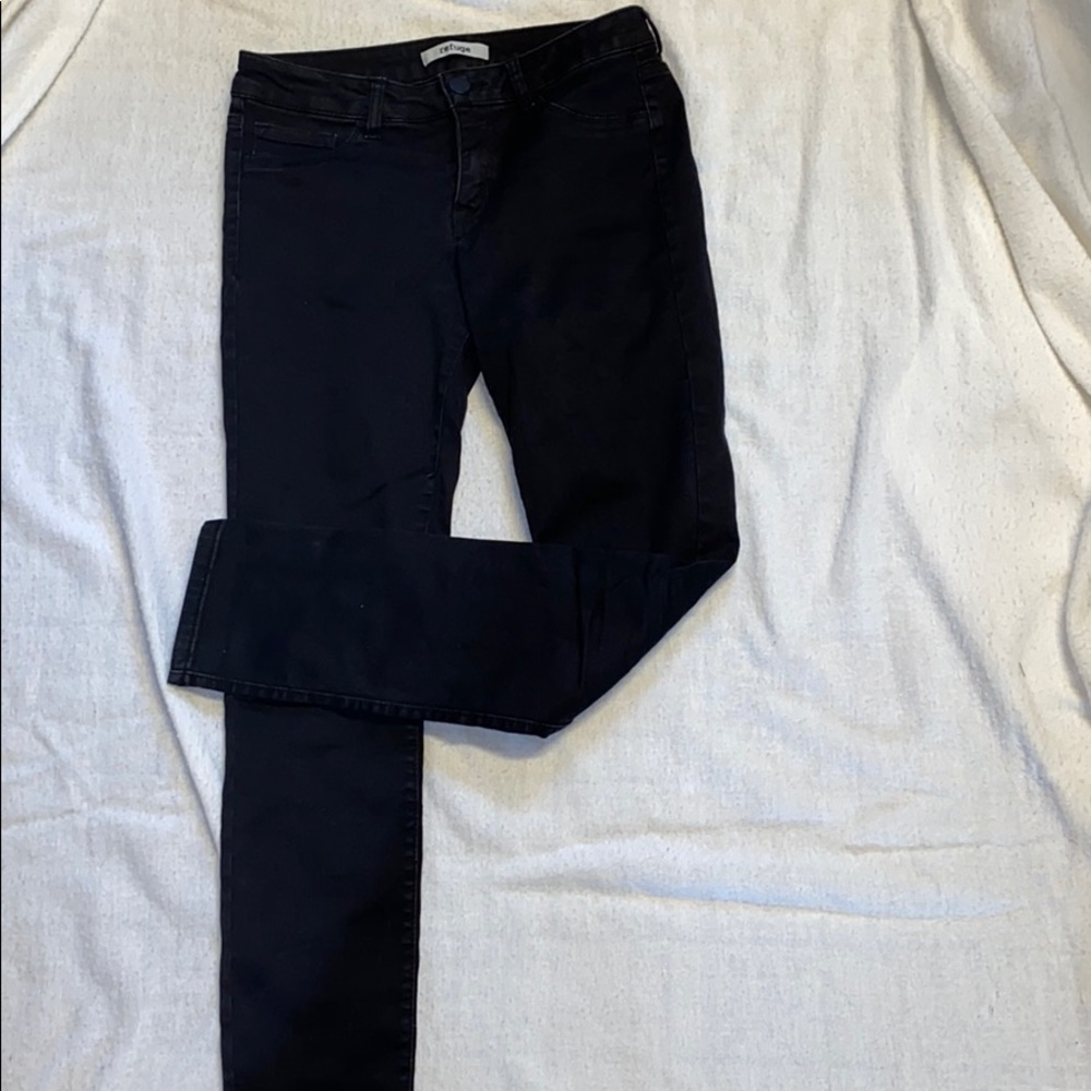 Women’s black jeans